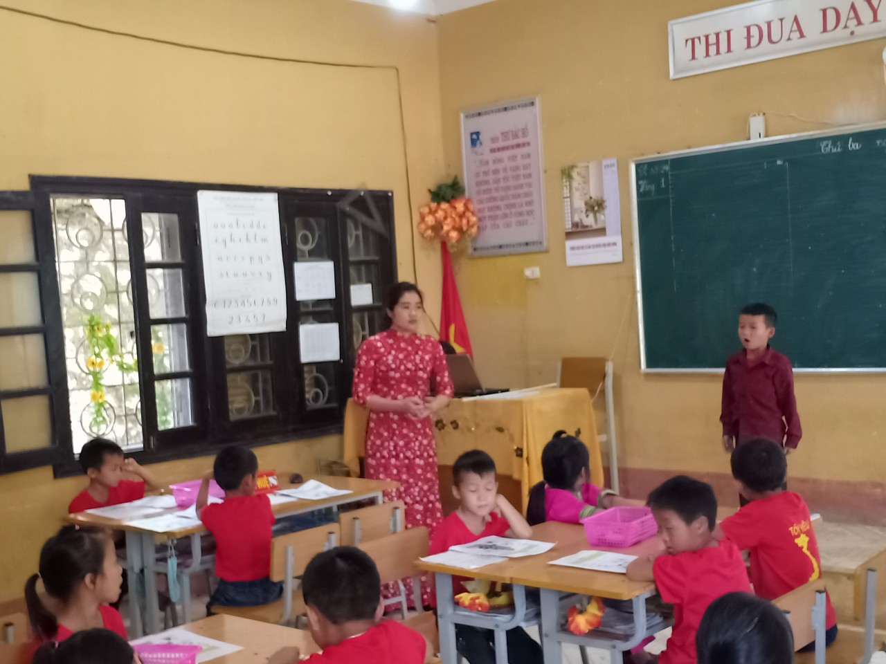c giáo lớp 2