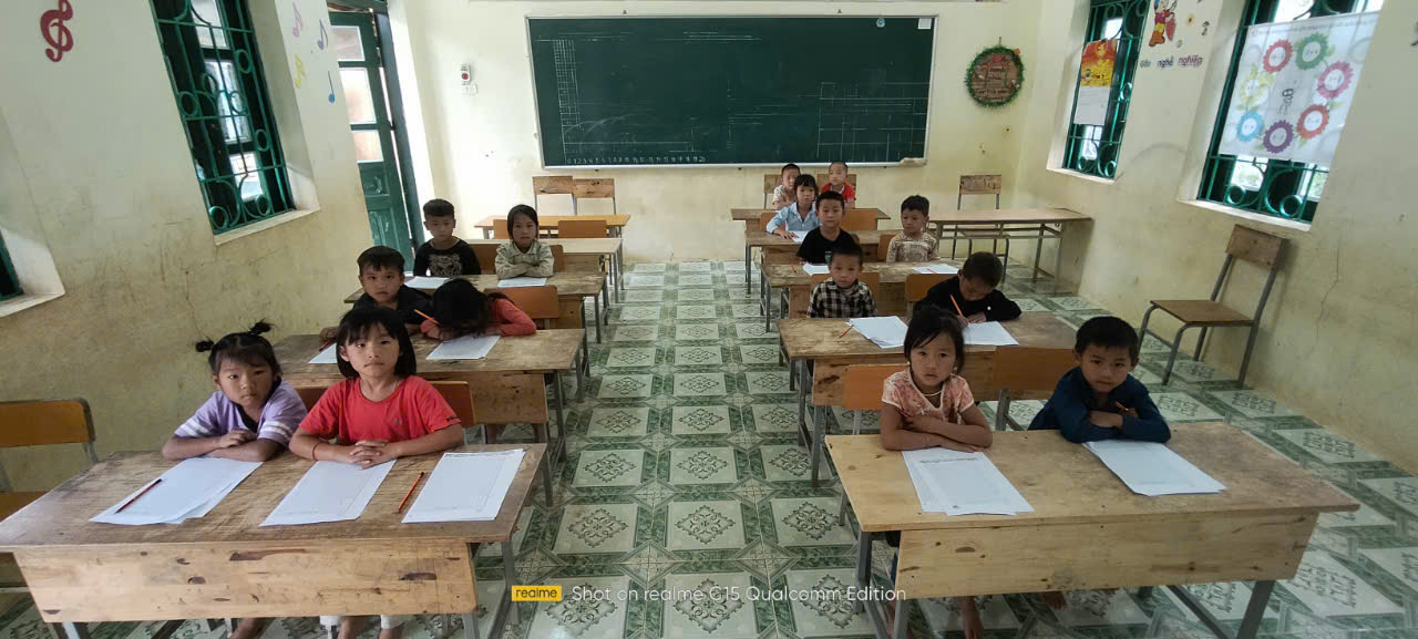 NIỀM VUI NGÀY TỰU TRƯỜNG CỦA THẦY TRÒ TRƯỜNG PTDTBT TIỂU HỌC KEO LÔM