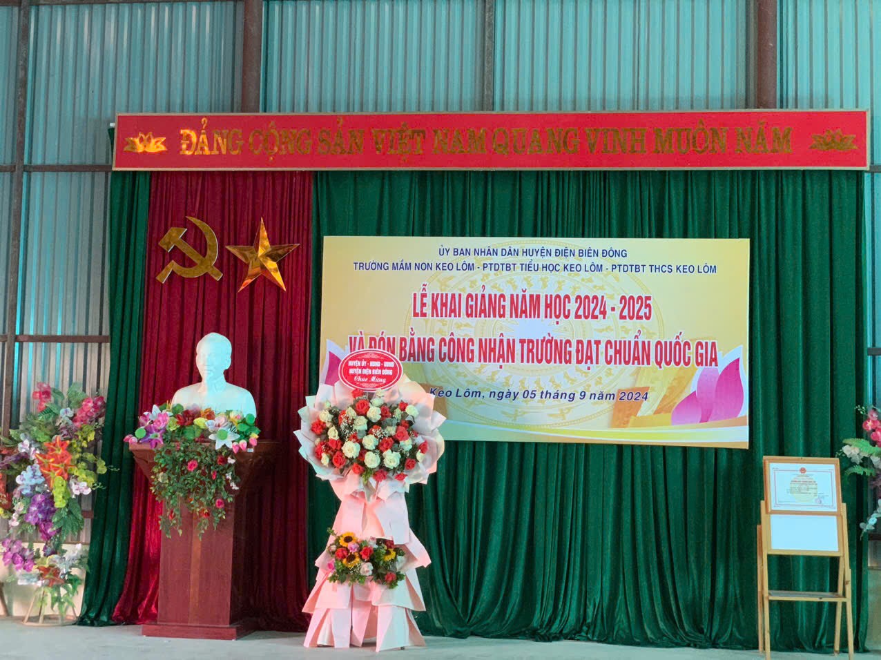 Cụm trường THCS, Tiểu học và Mầm non Keo Lôm tổ chức  khai giảng năm học mới 2024-2025